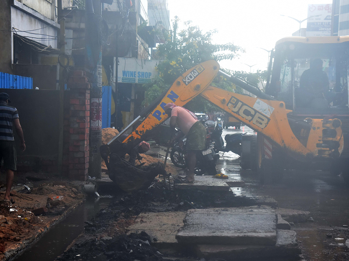 heavy_20rains_20in_20andhra_20pradesh_20updates_13.jpg 13