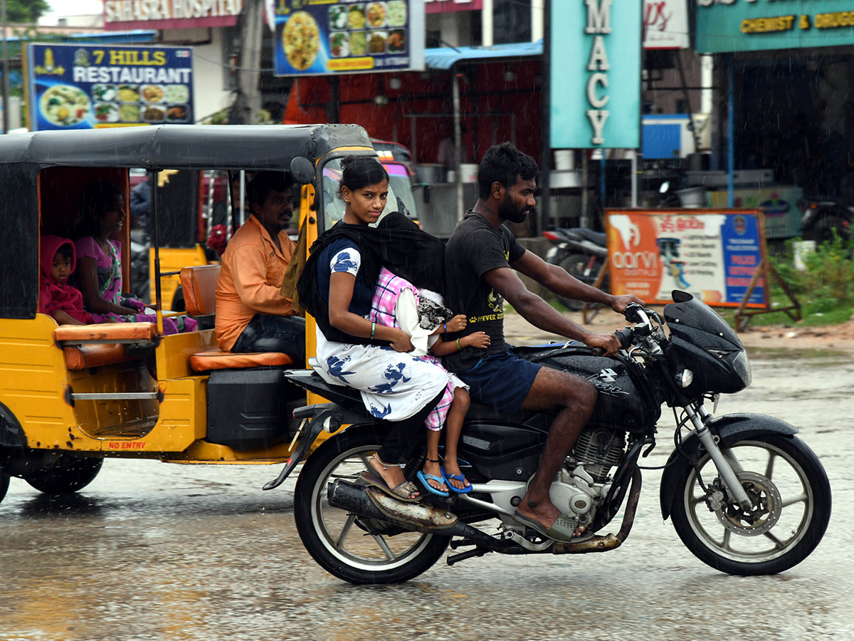 heavy_20rains_20in_20andhra_20pradesh_20updates_16.jpg 16