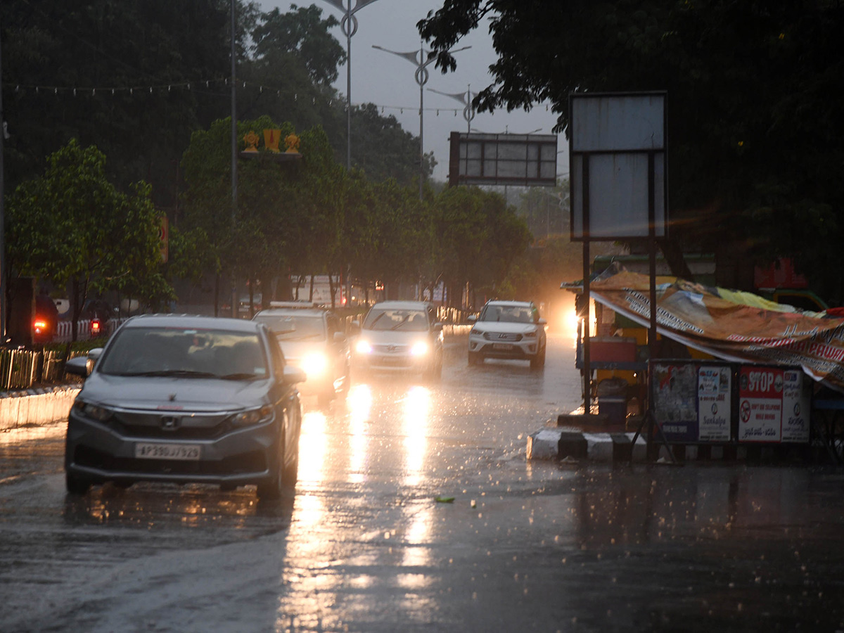 heavy_20rains_20in_20andhra_20pradesh_20updates_9.jpg 9