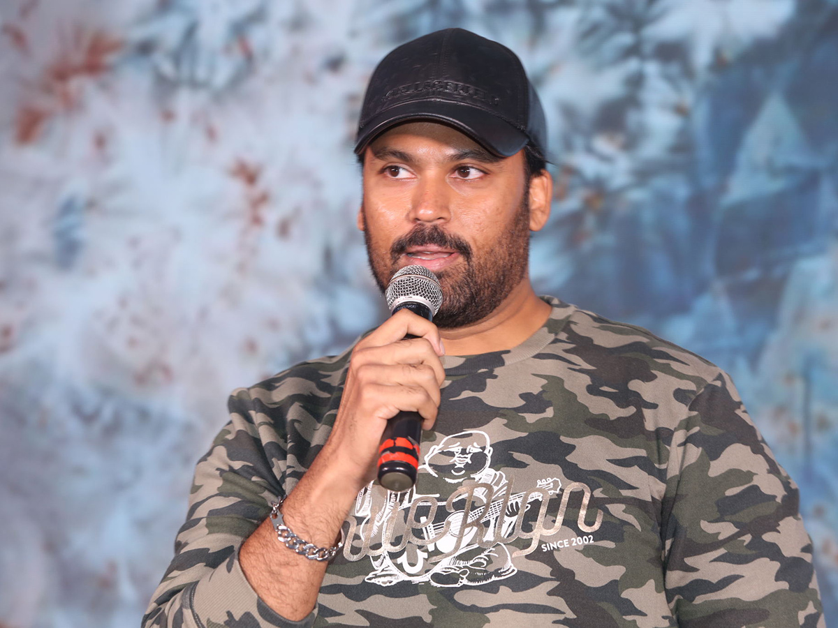 Gopichand_20Viswam_20Movie_20Success_20Meet_20Photos__20_2816_29.jpg 16