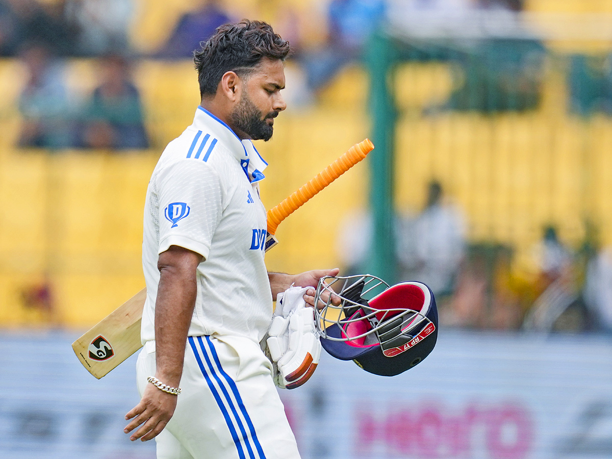 Ind_20vs_20NZ_20In_20Terrible_2046_20All_20Out_20Display_20India_20Set_20Unwanted_20136_20Year_20First_20_2814_29.jpg 2