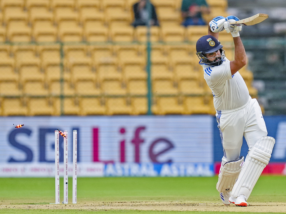 Ind_20vs_20NZ_20In_20Terrible_2046_20All_20Out_20Display_20India_20Set_20Unwanted_20136_20Year_20First_20_2826_29.jpg 31