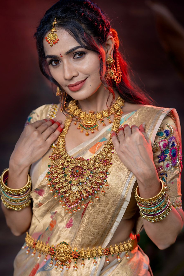 Shobha-Shetty-13_0.jpg 14
