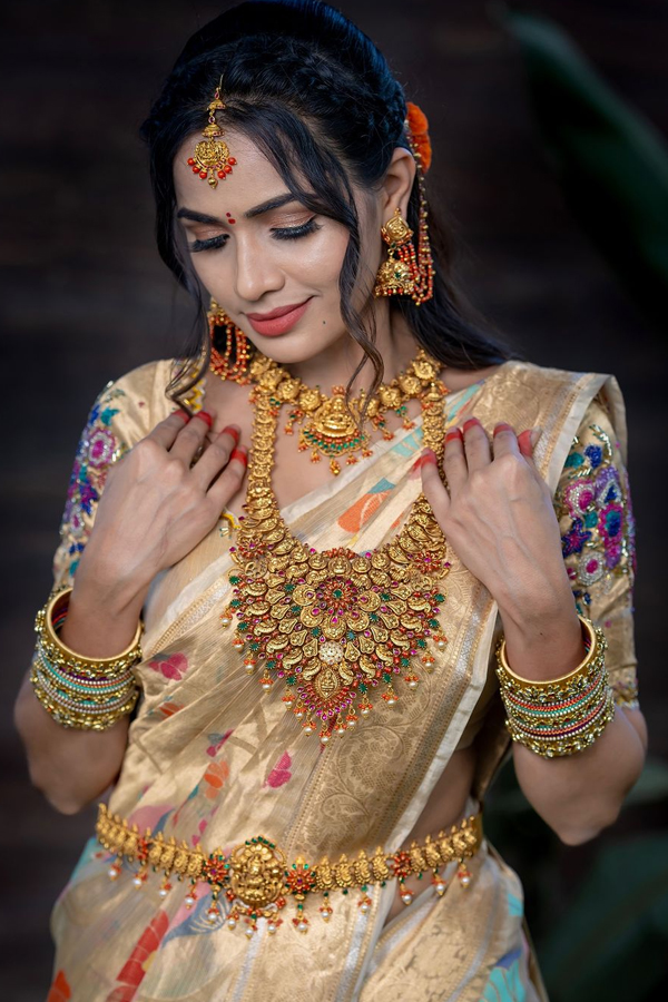 Shobha-Shetty-6_0.jpg 7