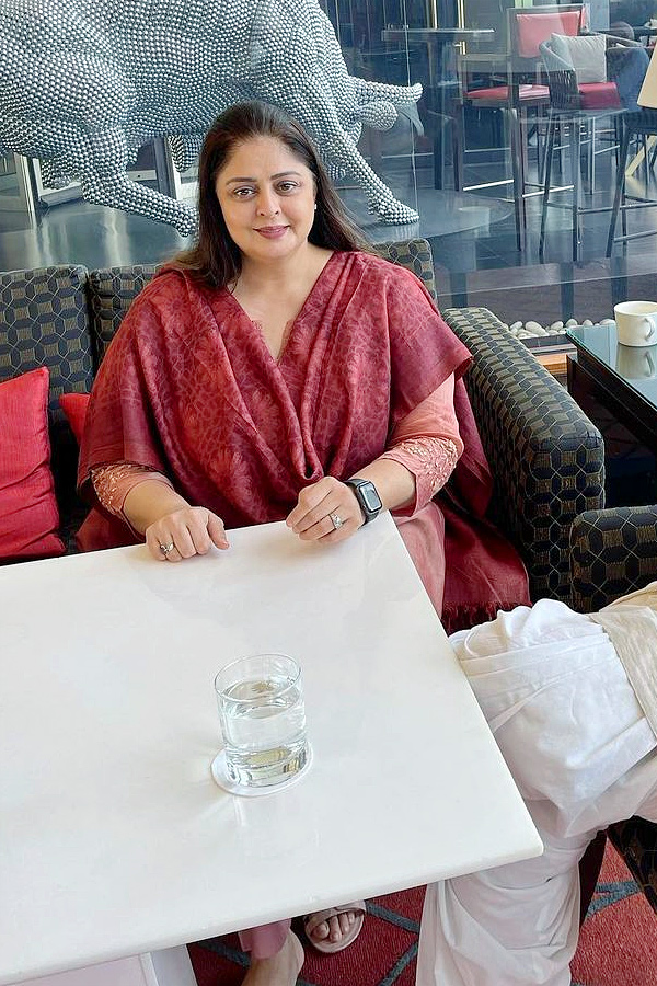 Interesting_20Facts_20About_20Actress_20Nagma_20Photos_20_2815_29.jpg 12