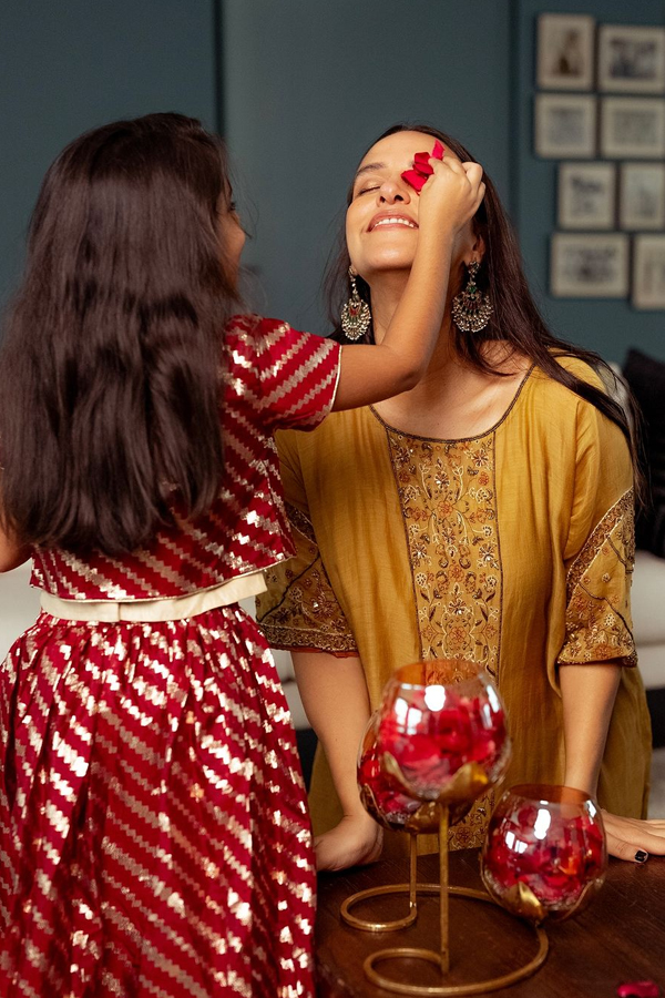 Neha-Dhupia-8.jpg 9