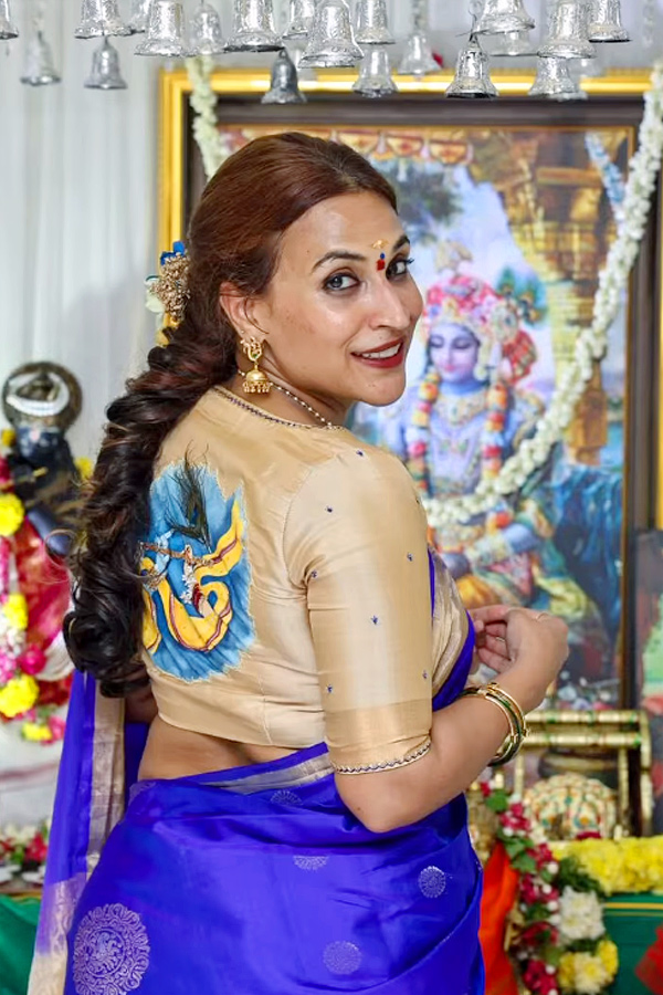Is_20Dhanush_20-_20Aishwarya_20Rajinikanth_20Divorce_20_20Cancel_20rumors_20on_20social_20media_20Photos_20_2810_29.jpg 11