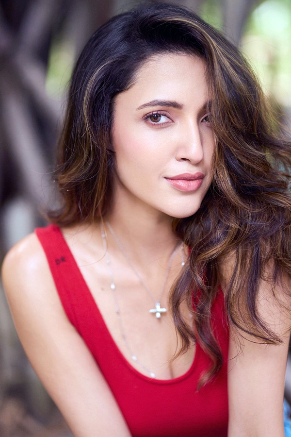 Neha_20Shetty3.jpg 7
