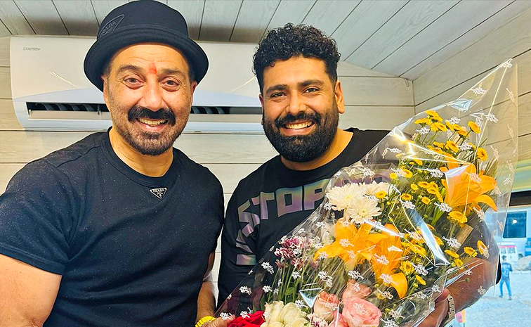 Sunny_20Deol_E2_80_99s_2067th_20birthday_20on_20sets_20of_20Jaat_20Photos_20_289_29.jpg 9