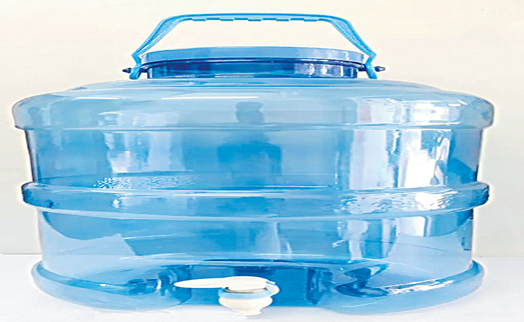 WATER.jpg