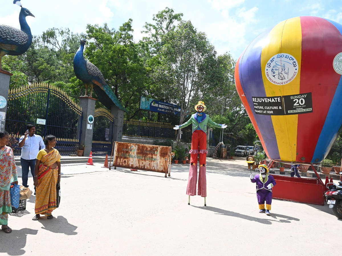 Free_20Entry_20For_20Praja_20Sambaralu_20in_20KBR_20Park__20_2827_29.jpg 27