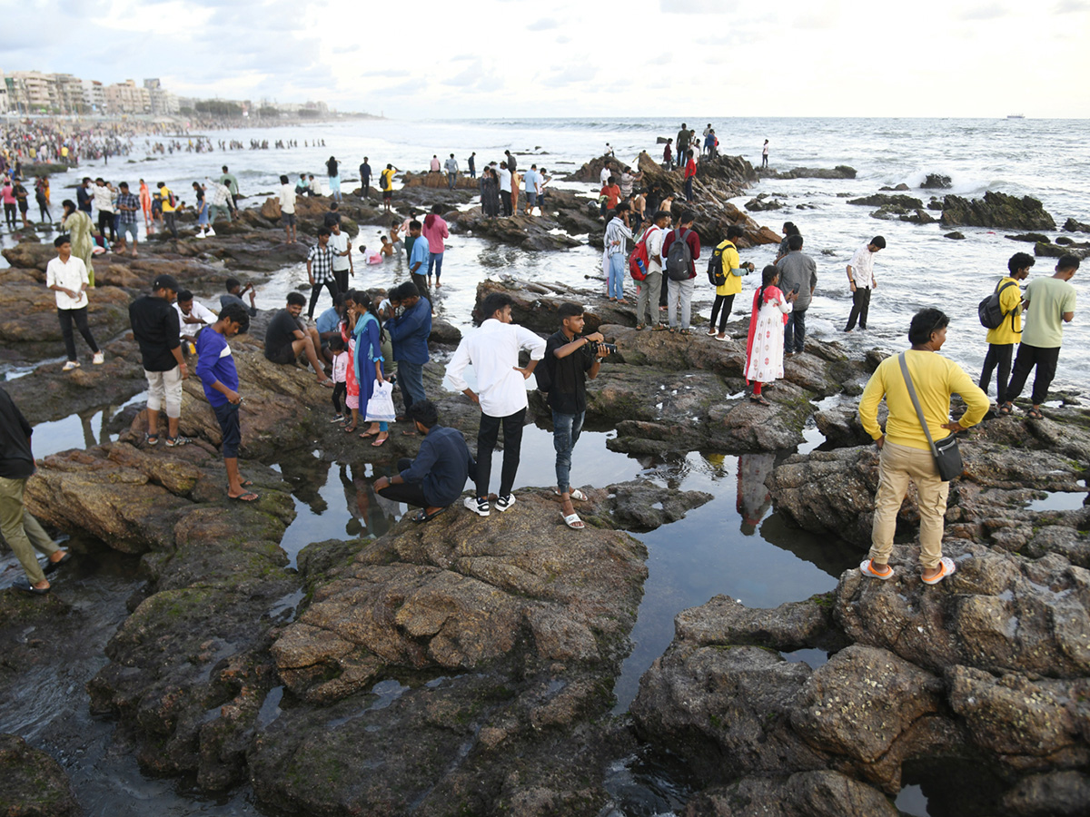 Visakhapatnam_20rk_20beach_5.jpg 5