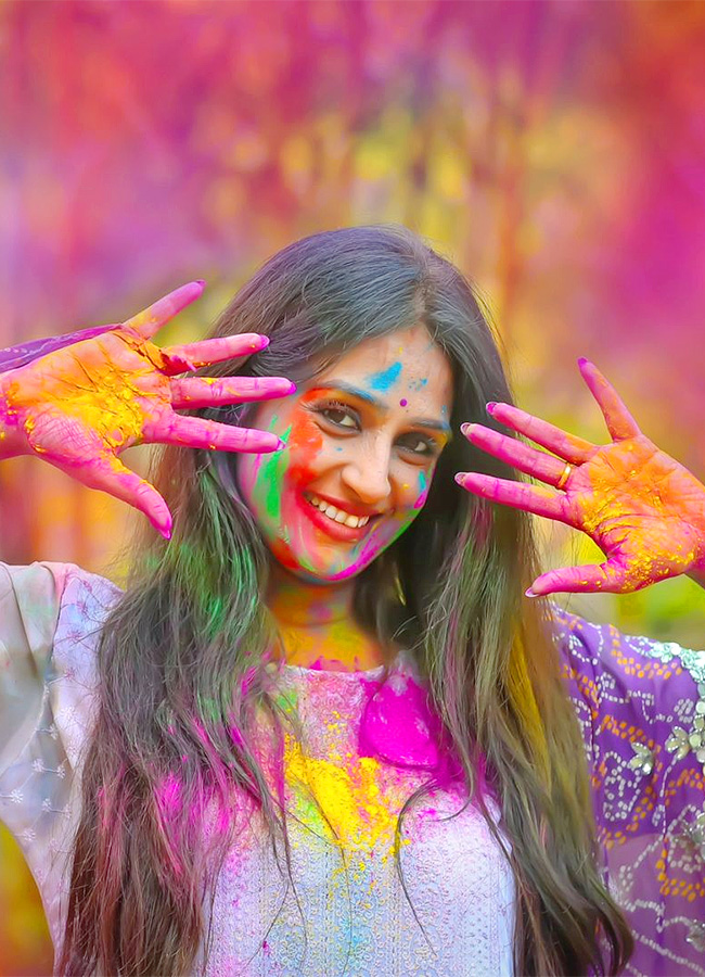 actress_20laya_20birthday_20special_20pics__20_2813_29.jpg 13