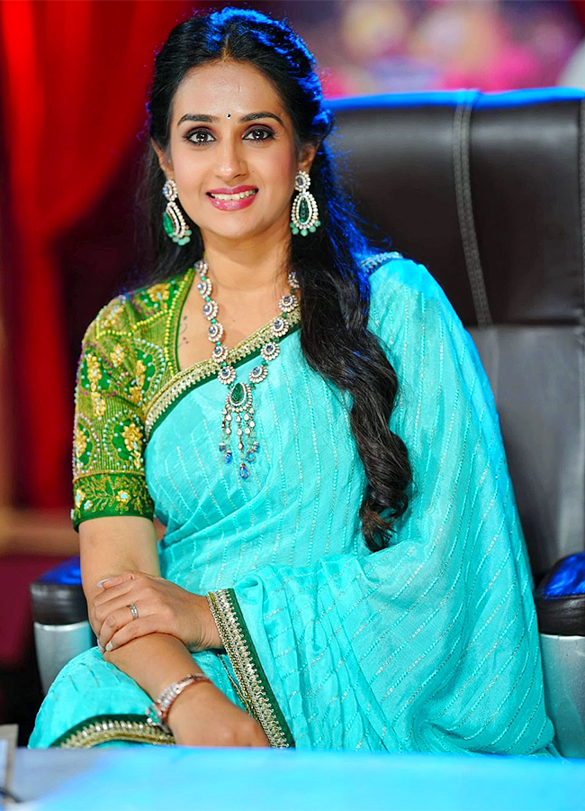 actress_20laya_20birthday_20special_20pics__20_286_29.jpg 6