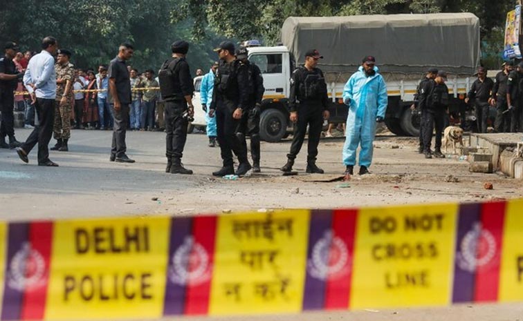 delhi-blast_2.jpg