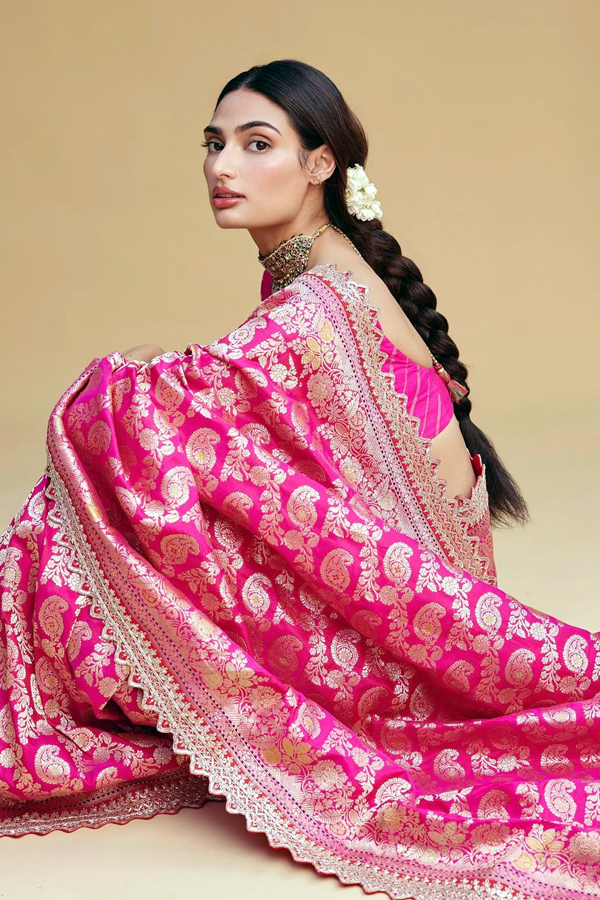 Athiya_20shetty.jpg 2