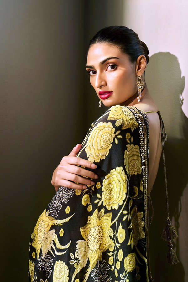 Athiya_20shetty7.jpg 9