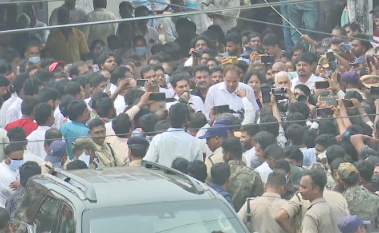 Security-failure-At-Ys-jagan.jpg