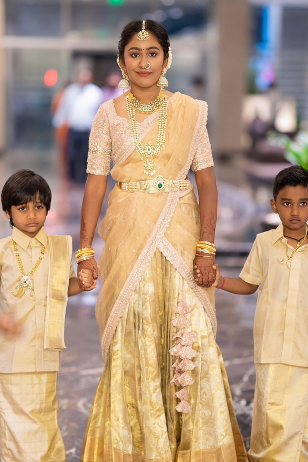 Tarakaratna_20daughter_20halfsaree_20phots_205.jpg 8