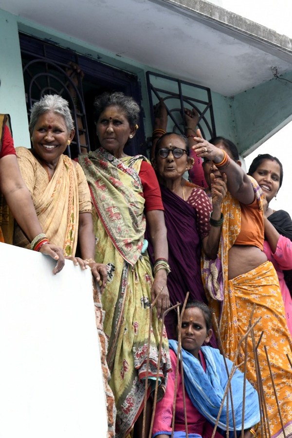 Ysjagan_20Photos12.jpg 10