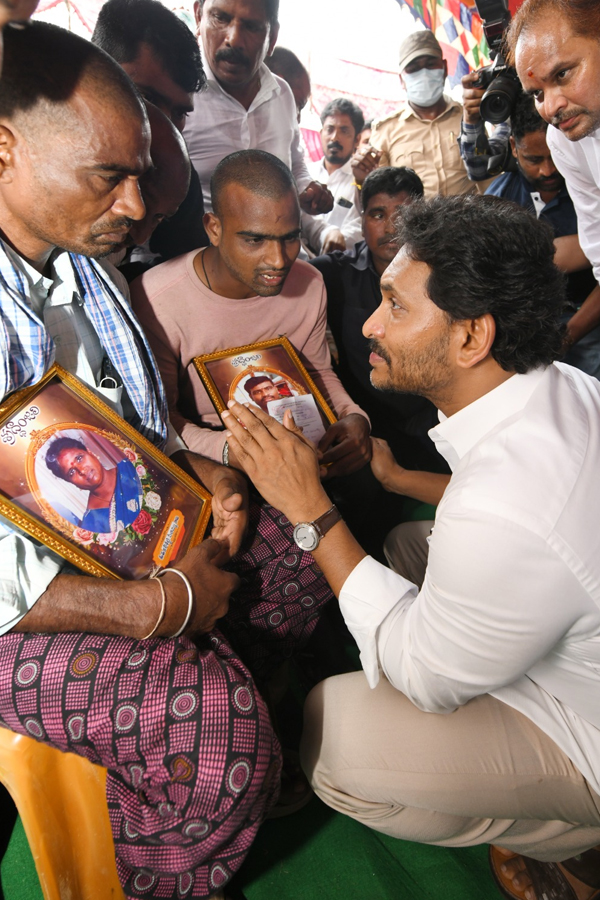 Ysjagan_20Photos3.jpg 4