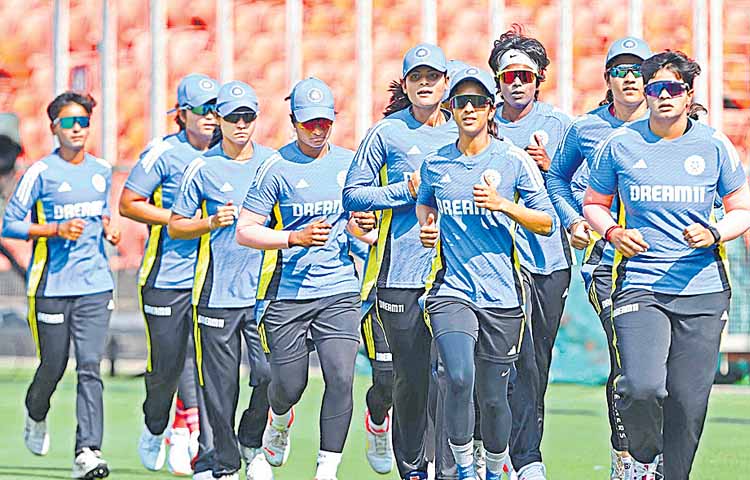 india_20wmn.jpg