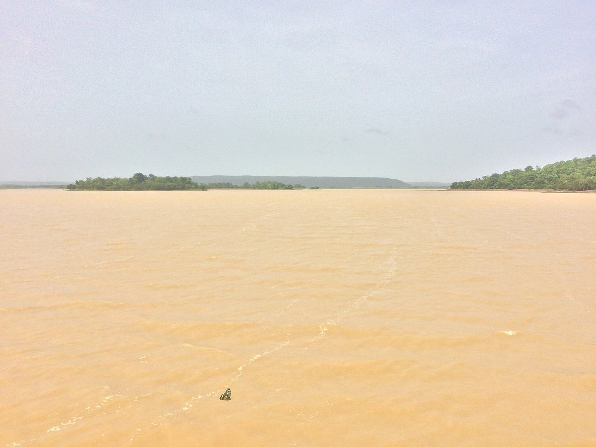 Laknavaram_20Lake_20is_20a_20lake_20in_20Govindaraopet_20mandal_20in_20Mulugu_20district__20_2822_29.jpg 22