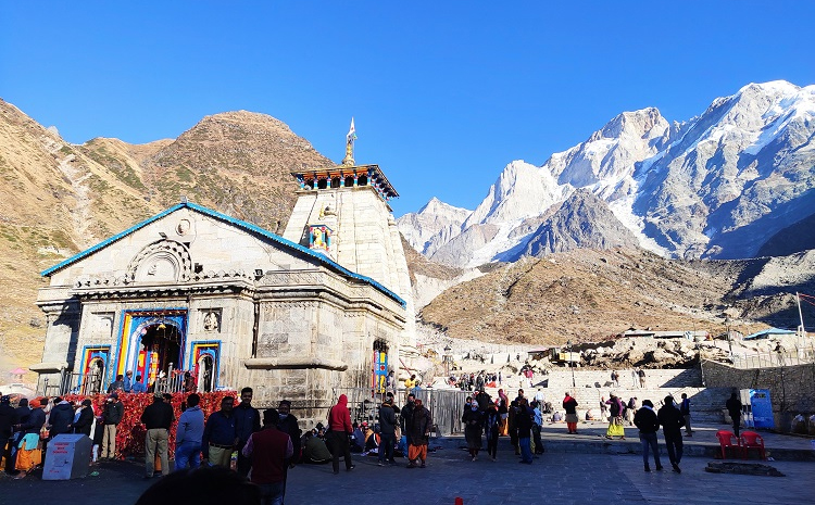 TriyuginarayanTemple-Uttarakhand.jpg