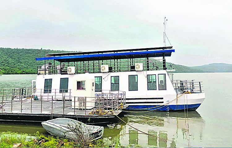 boat.jpg