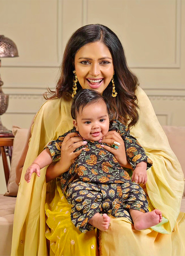 Actress_20Amala_20Paul_20Son_20HD_20Images_4.jpg 4