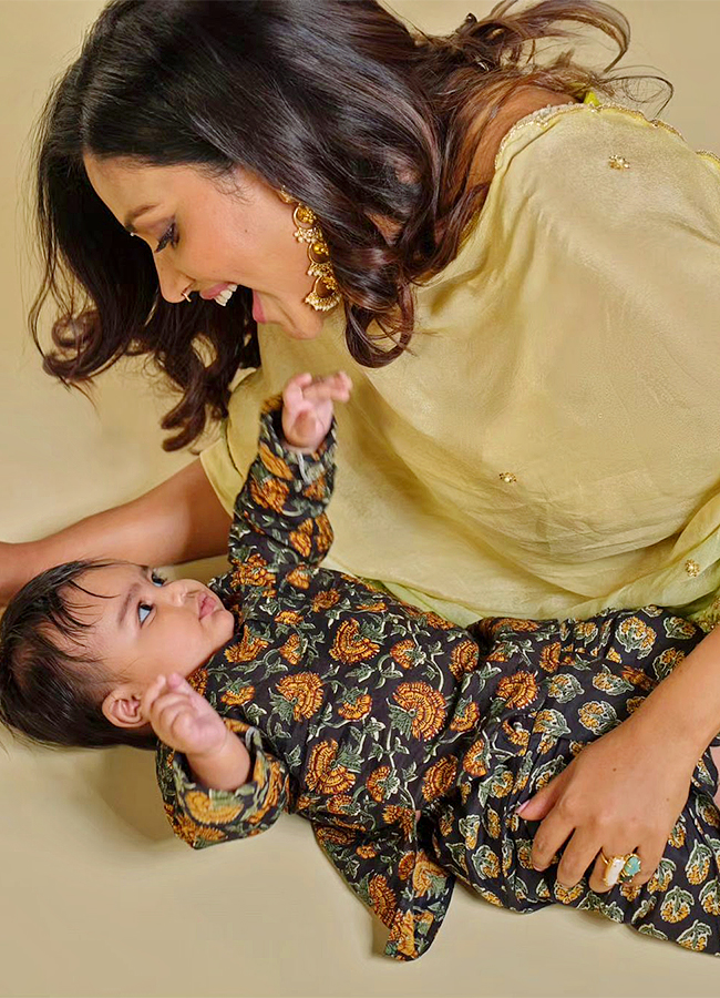 Actress_20Amala_20Paul_20Son_20HD_20Images_6.jpg 6