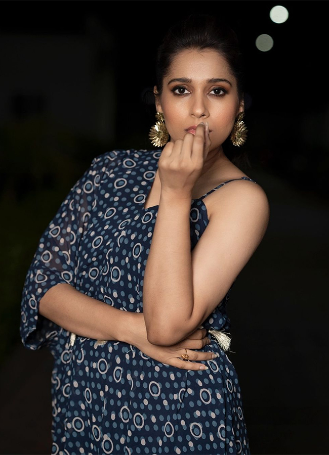 Actress_20Rashmi_20Gautam_20HD_20Photos_11.jpg 10