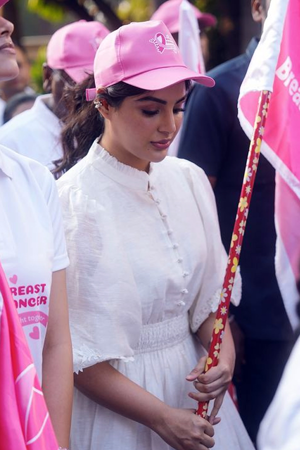 Samyukthamenon_20walkathon8.jpg 9