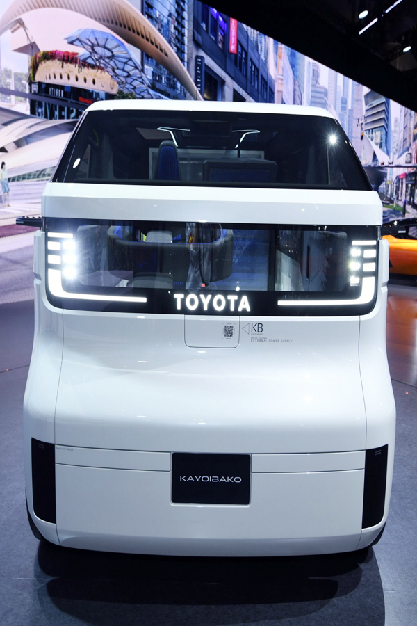 Toyota_20micro_20camper9.jpg 10