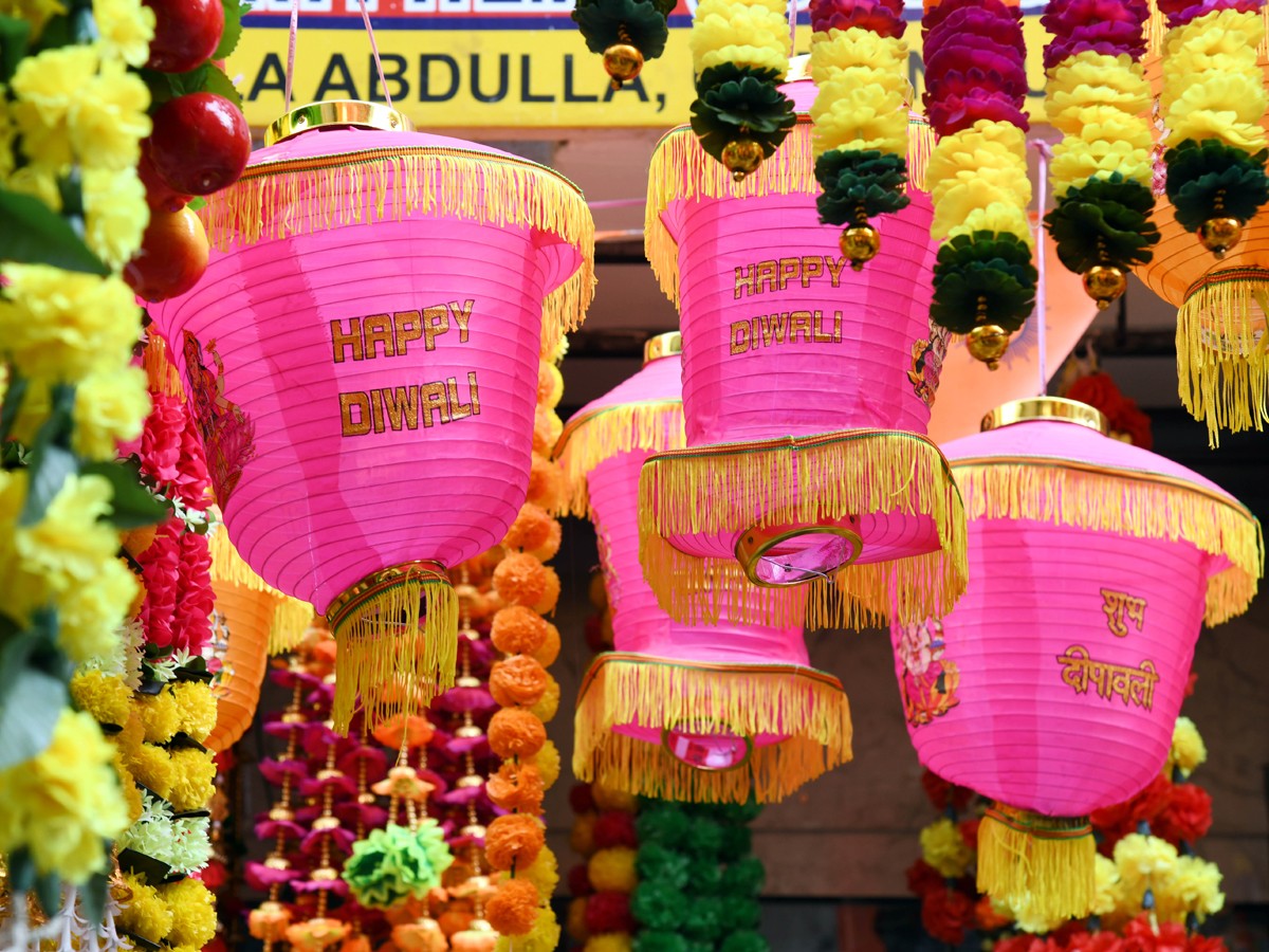 Diwali-Decoration-15.jpg 14