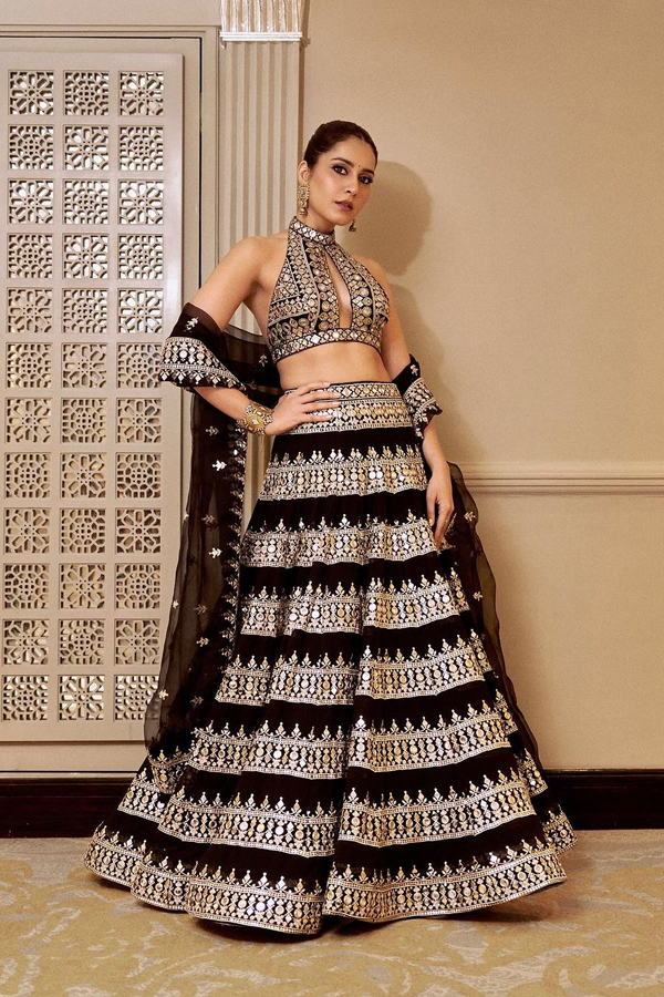 Raashii-Khanna-1_0.jpg 2