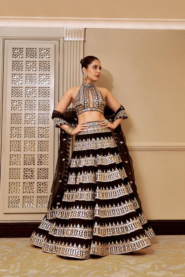 Raashii-Khanna-9_0.jpg 10