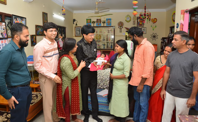 TN_20IAS_20officer.jpg