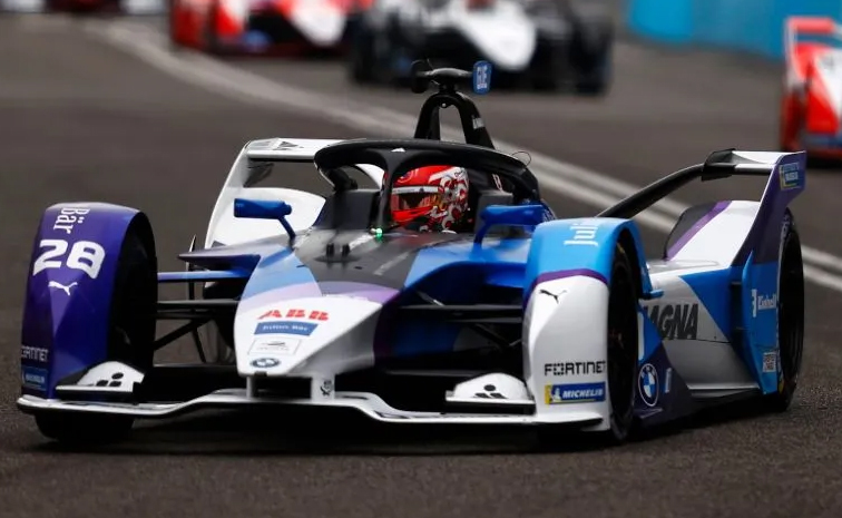 e-car-racing_2.jpg