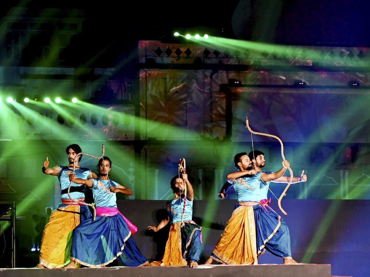 Ayodya_20diwali_20celebrations12.jpg 9