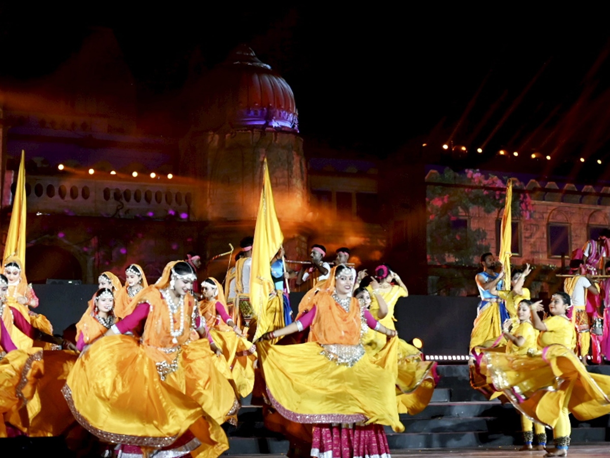 Ayodya_20diwali_20celebrations13_0.jpg 3