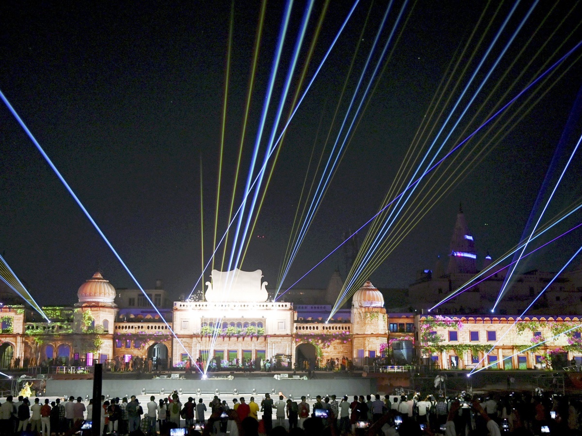 Ayodya_20diwali_20celebrations8.jpg 7