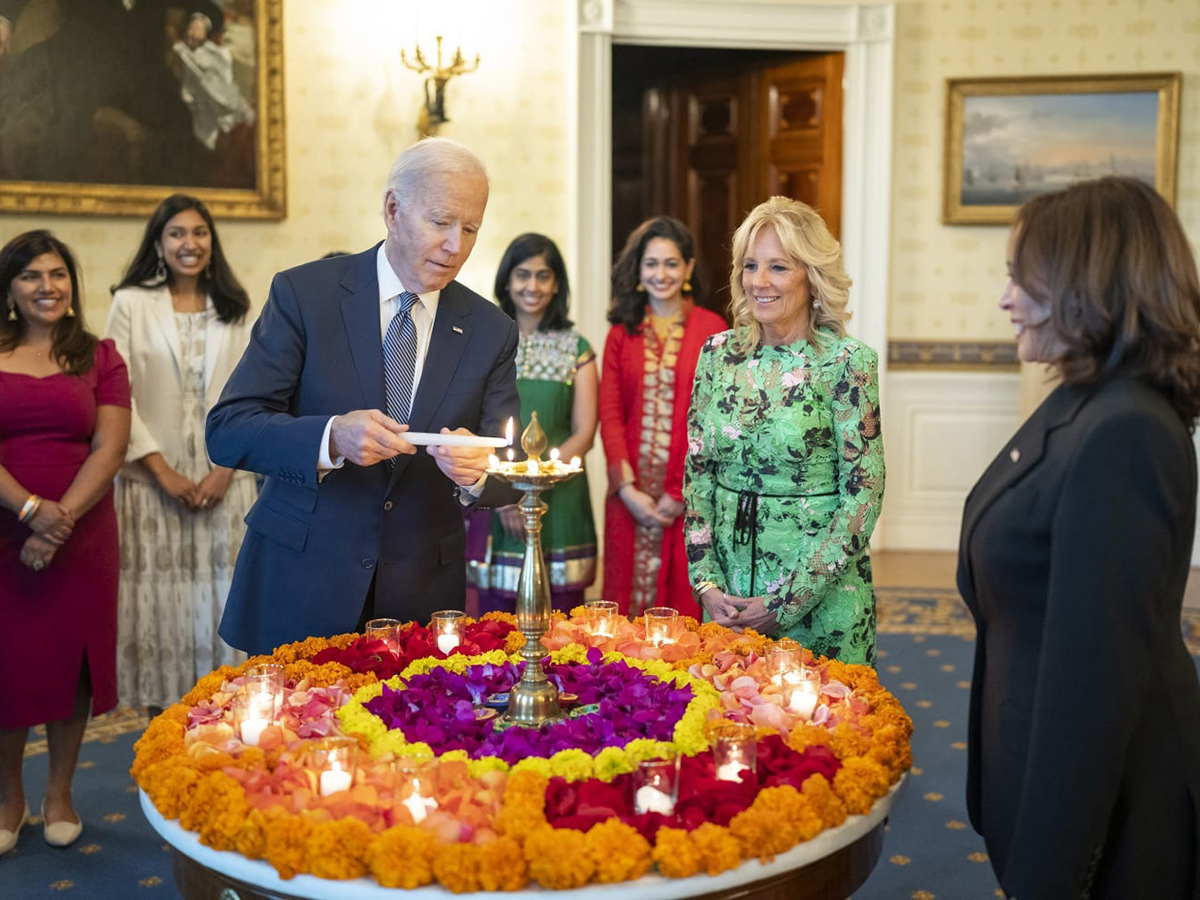 Biden_20hosts_20Diwali_20celebration_20at_20White_20House_1.jpg 1