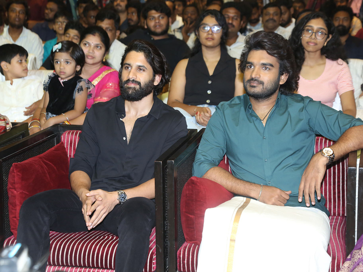 Kiran_20Abbavaram_20KA_20Pre_20Release_20Event_20HD_20Photos_32_0.jpg 30