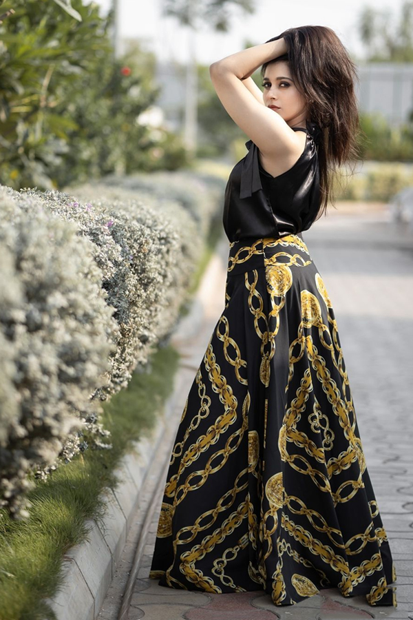 Rashmi-Gautam-1.jpg 2
