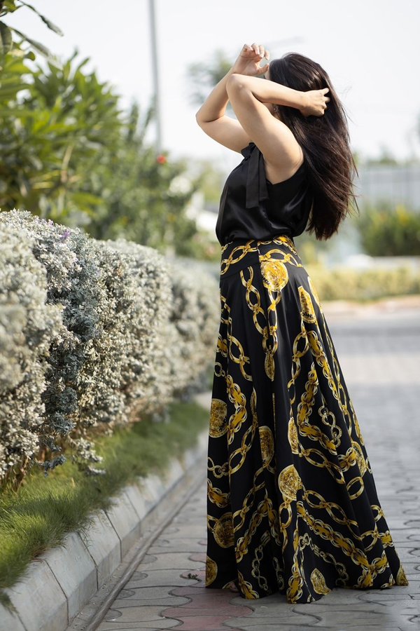 Rashmi-Gautam-10.jpg 11
