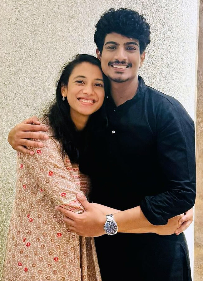 Smrithi_20Mandana_20Century15.jpg 16