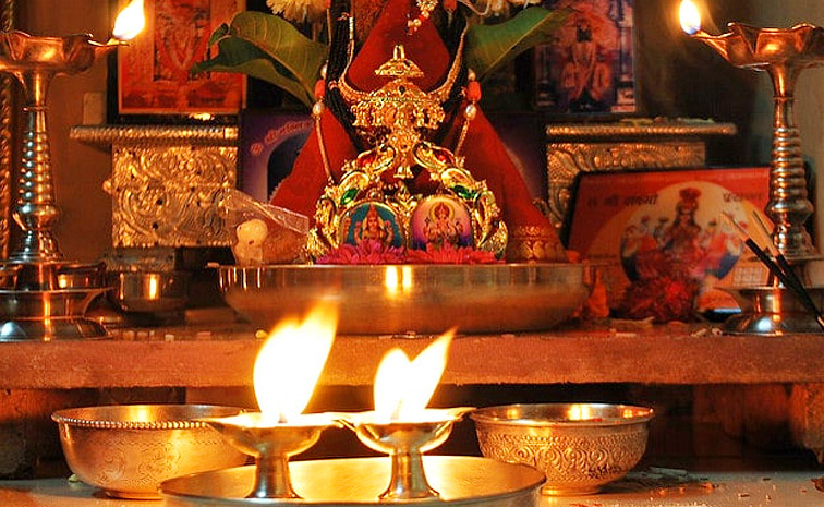 laxmipooja.jpg