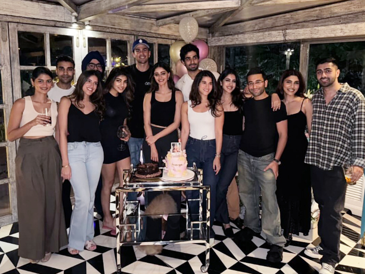 Ananya_20Panday_20Birthday2.jpg 3