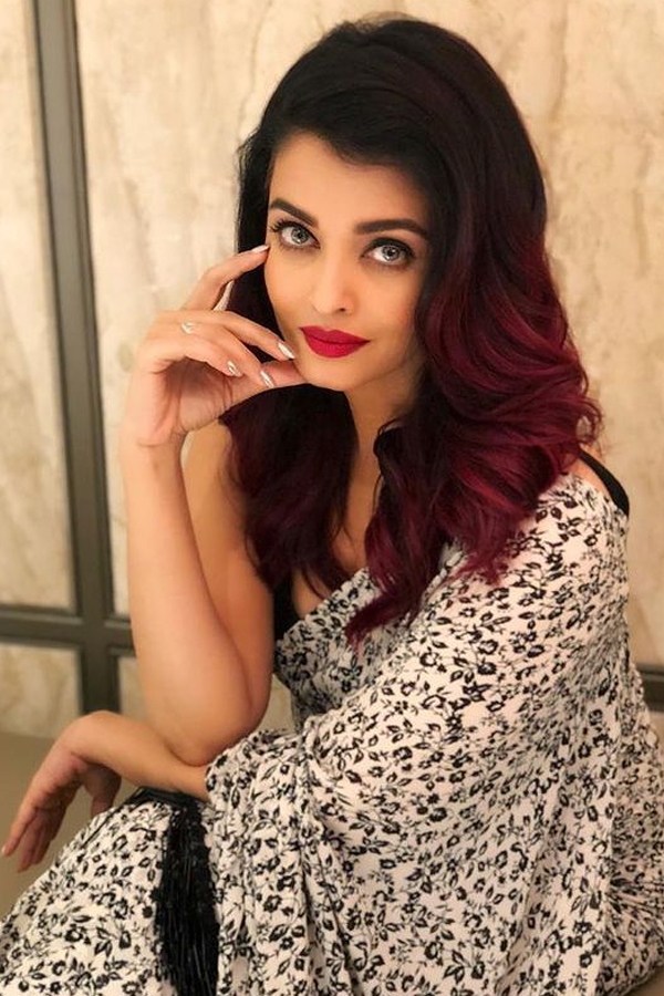 Aishwarya-Rai-Bachchan-13_0.jpg 14